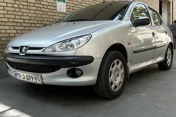 پژو 206