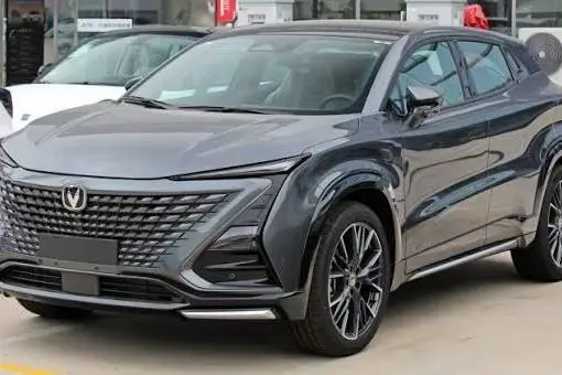 چانگان UNI-T