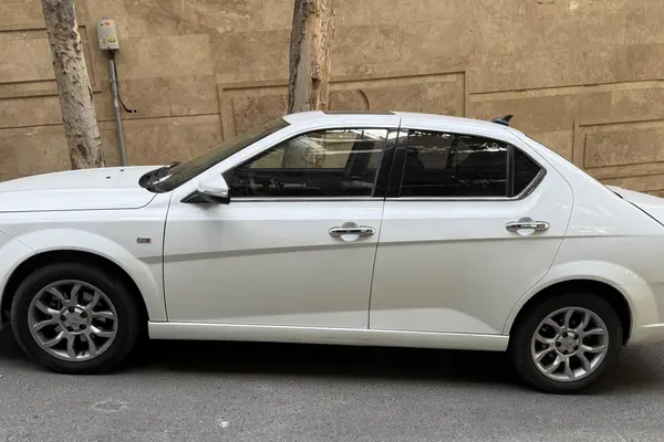 عکس دنا پلاس EF7