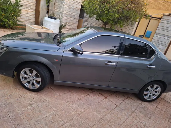 عکس دنا پلاس EF7