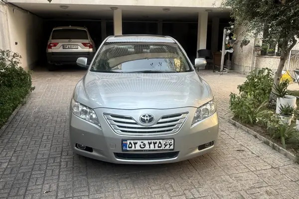 تویوتا کمری