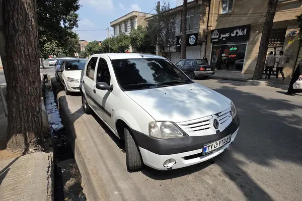 عکس رنو پارس تندر