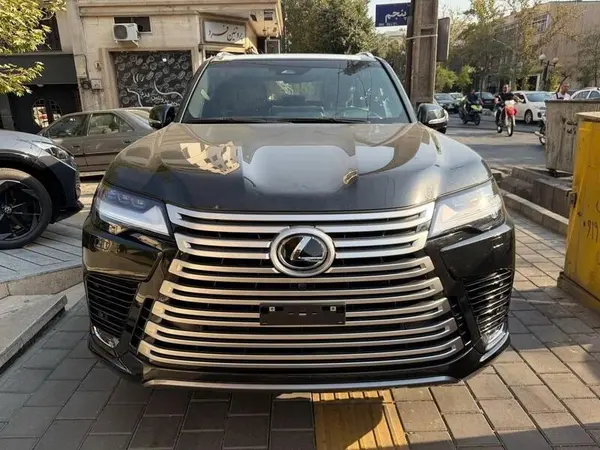 لکسوس LX