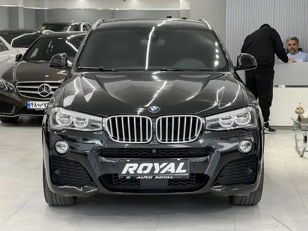 بی ام و X4