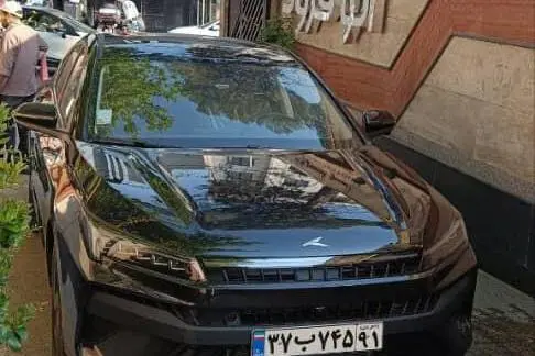 عکس کی ام سی J7