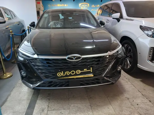 فونیکس آریزو 8 (Z8)
