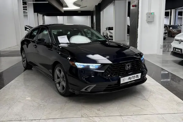 هوندا آکورد e:PHEV