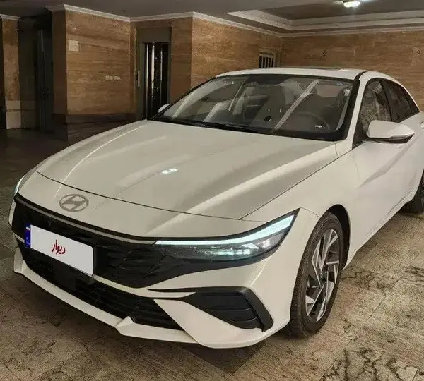 عکس هیوندای النترا