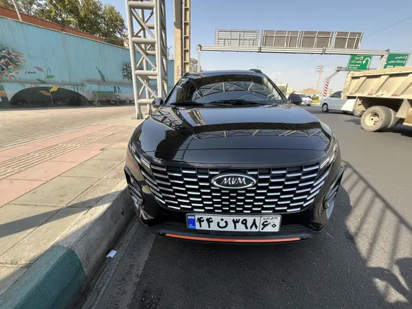 ام وی ام X33 کراس