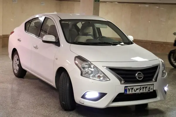 عکس نیسان سانی