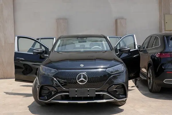 بنز EQE SUV