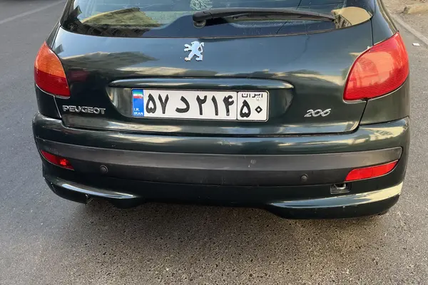 پژو 206