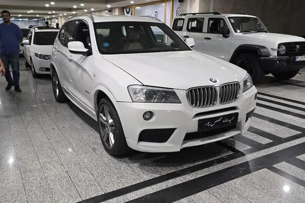 بی ام و X3
