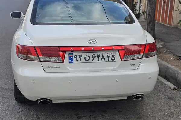 هیوندای آزرا (گرنجور)