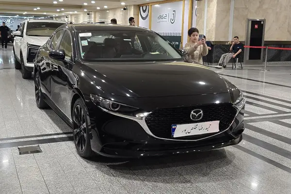 مزدا 3 وارداتی