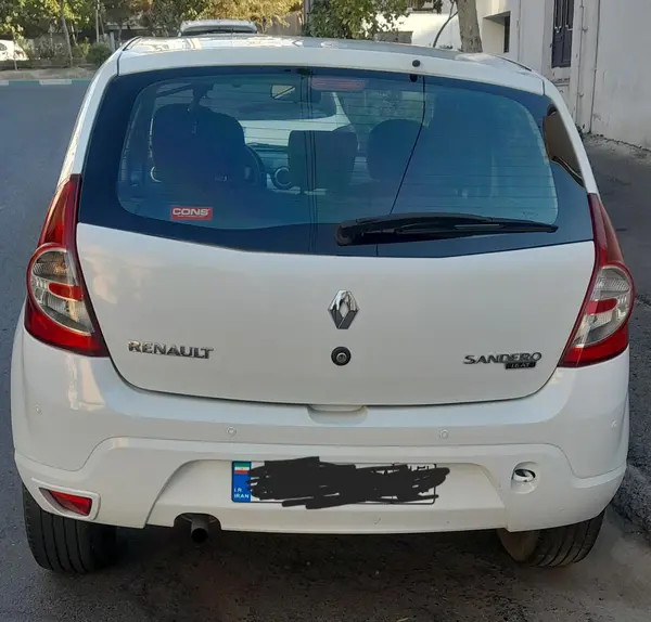 رنو ساندرو