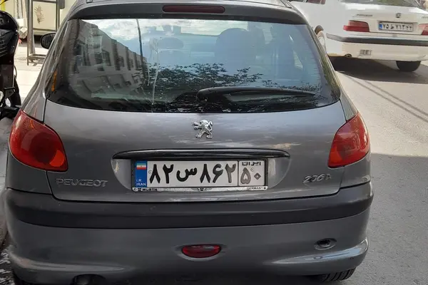 پژو 206