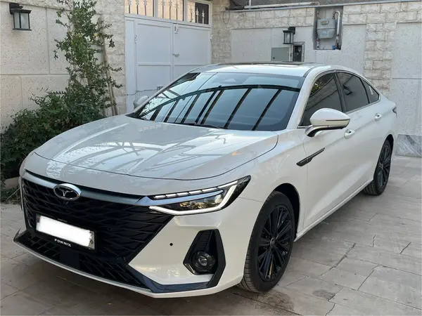 فونیکس آریزو 8 (Z8)