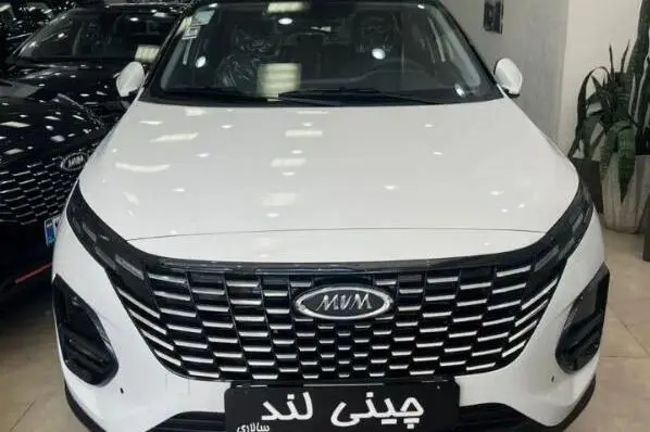 ام وی ام X33 کراس
