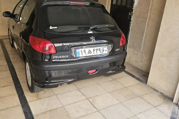 پژو 206