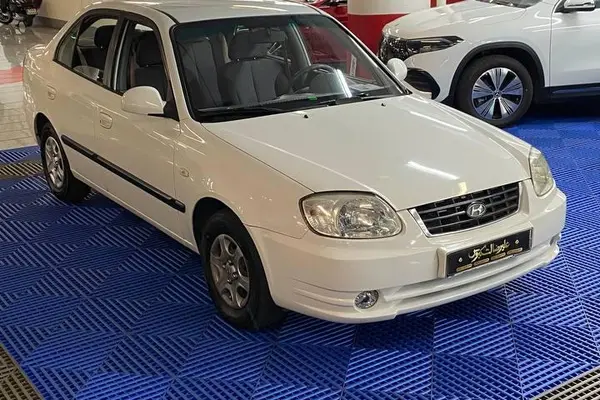 هیوندای ورنا