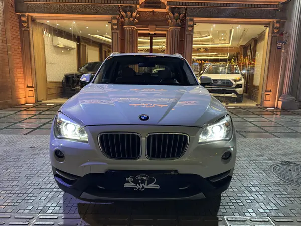عکس بی ام و X1