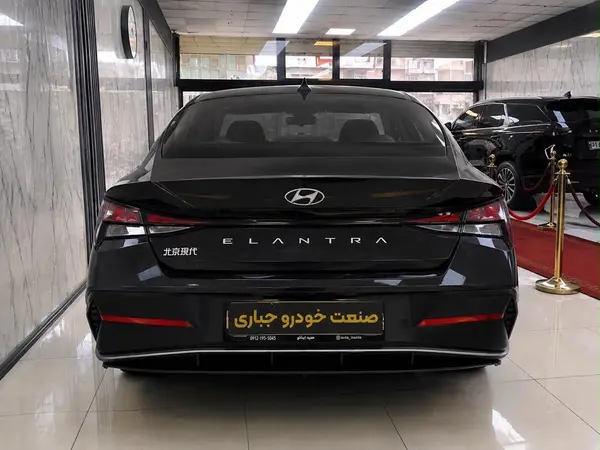 عکس هیوندای النترا