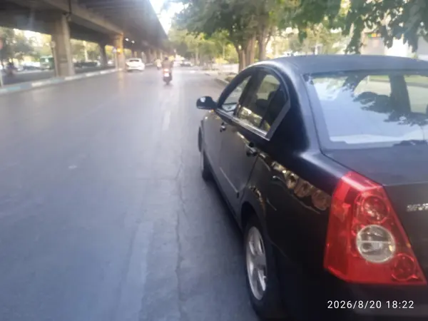 عکس ام وی ام 530