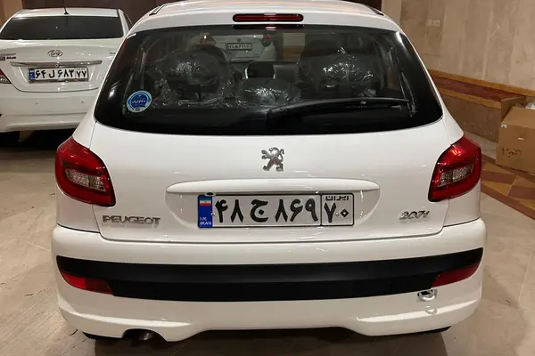 پژو 207