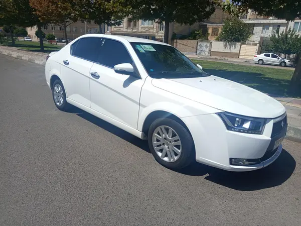 عکس دنا پلاس EF7P