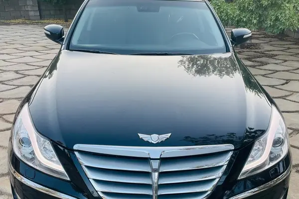 هیوندای جنسیس