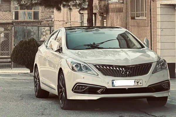 عکس هیوندای آزرا (گرنجور)