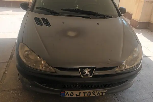 پژو 206