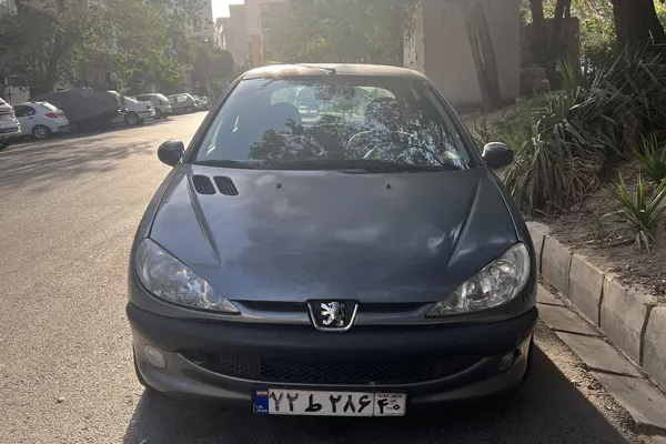 پژو 206