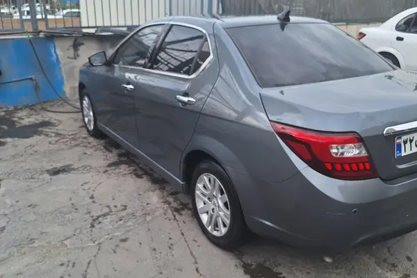 عکس دنا پلاس EF7