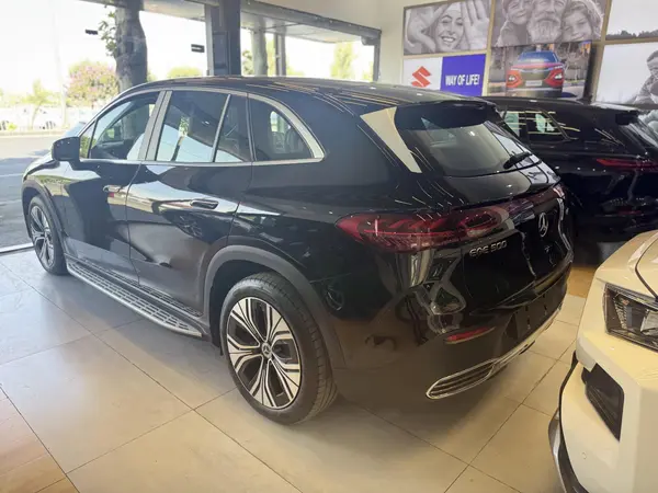 بنز EQE SUV