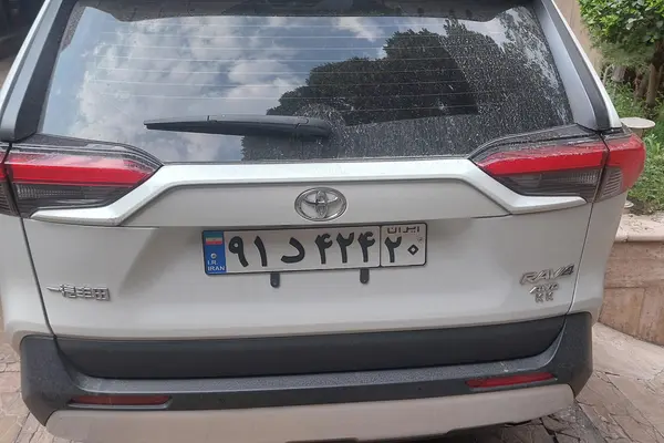 عکس تویوتا راوفور