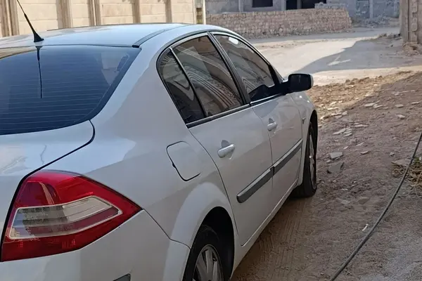 عکس رنو مگان (وارداتی)