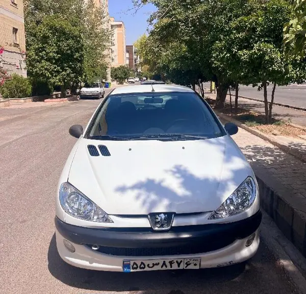 پژو 206