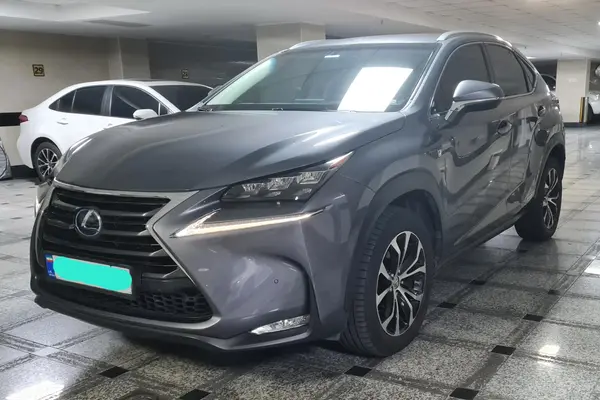 لکسوس NX هیبرید