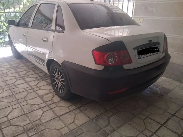 عکس لیفان 520