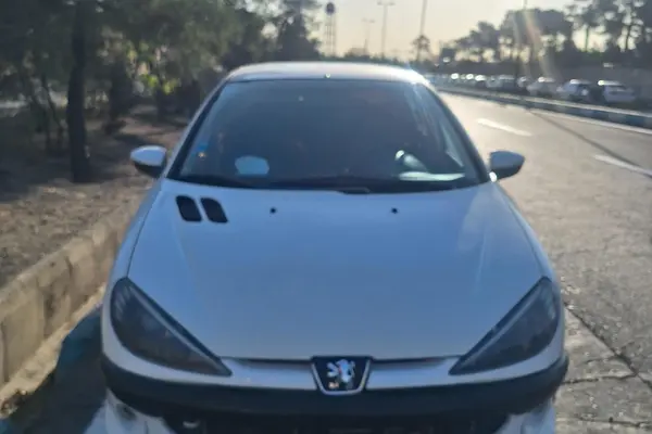 پژو 206 SD