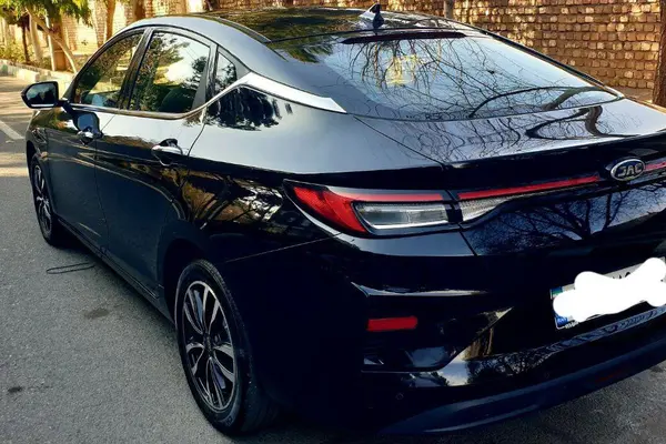کی ام سی eJ7