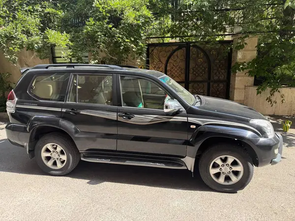 تویوتا پرادو  چهار در