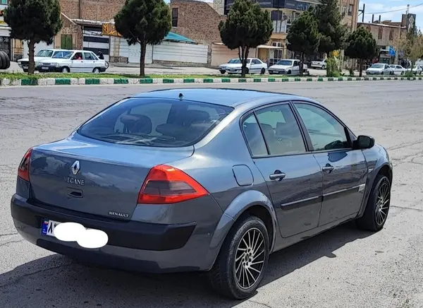 رنو مگان (وارداتی)