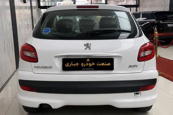 پژو 207