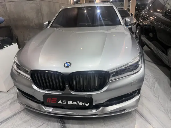 عکس بی ام و سری 7