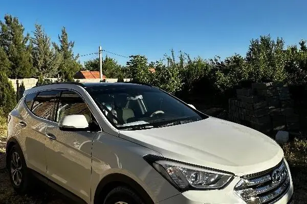 عکس هیوندای سانتافه