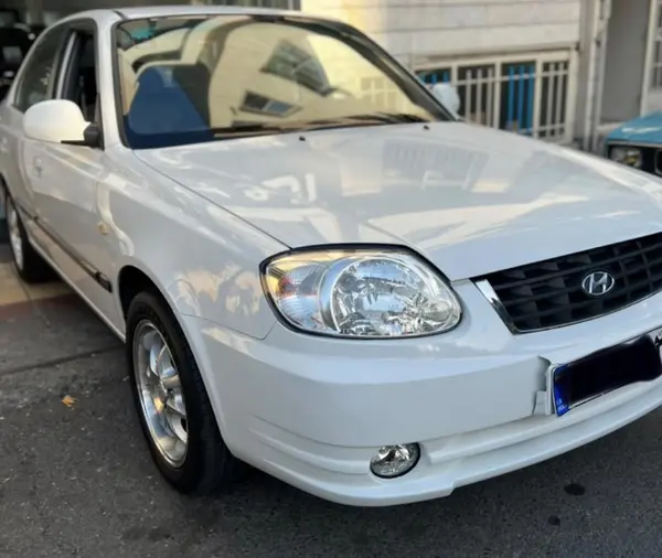 هیوندای ورنا