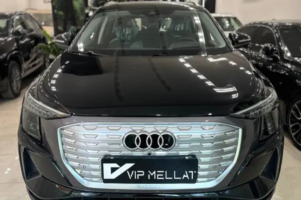 عکس آئودی Q5 e-tron